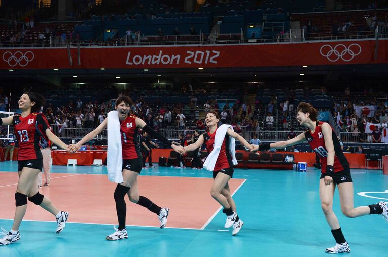 迫田さおり、大友愛、竹下佳江、木村沙織 ／ photograph by Asami Enomoto/JMPA