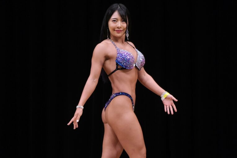 「リングに上がるな」と言われたプロレスデビューから3年…セクシー女優を引退、ちゃんよたがボディコンテストで見せた筋肉美「凄く幸せ者です」(16)
