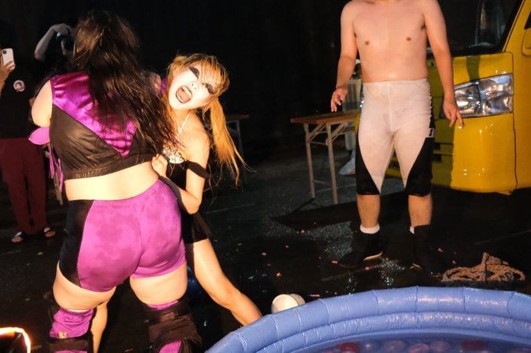 8月1日に開催された666の納涼夏祭り興行