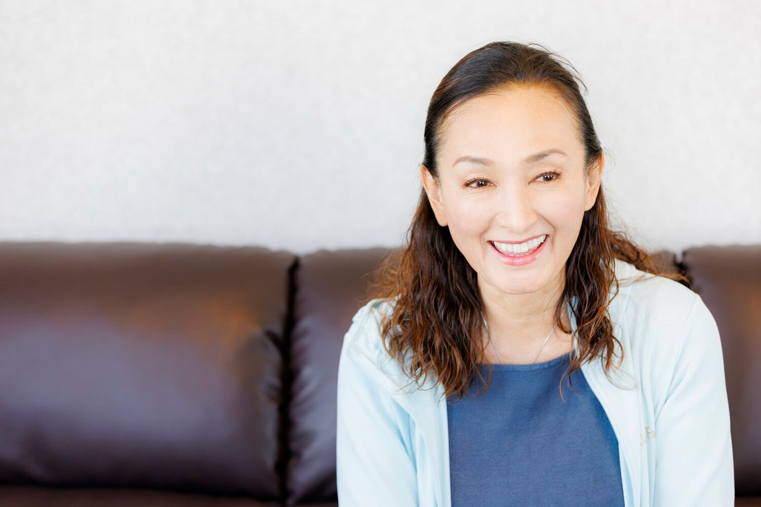 息子が代表のヴェルサイユリゾートについて語る美由紀さん　©Kiichi Matsumoto