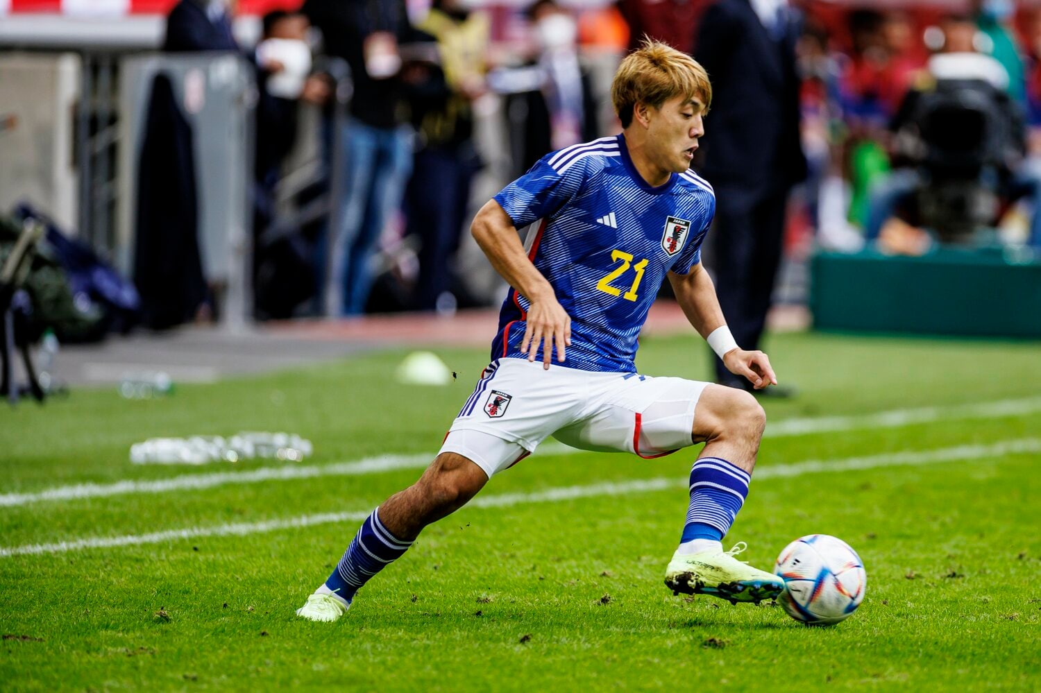 レフティー堂安はフライブルクも目をつけていた　©Kiichi Matsumoto