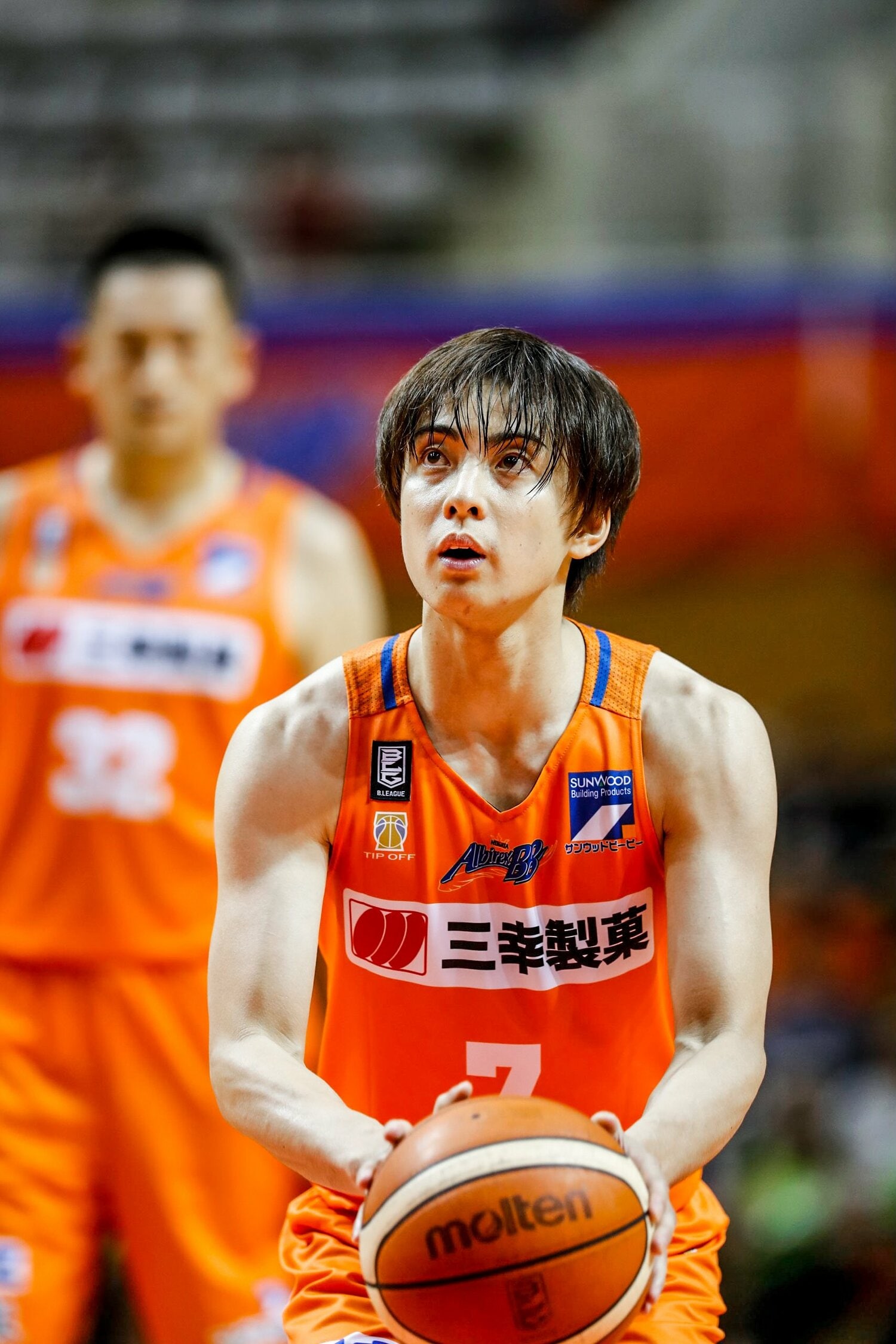 現在も新潟でプレーする“レジェンド”五十嵐圭も岡田を評価していた　©BUNGEISHUNJU