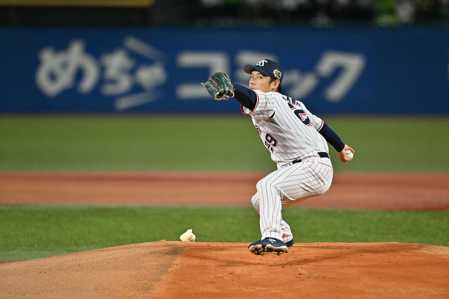 シリーズ開幕戦に続き、6戦目の先発を託されたヤクルト小川　©︎Hideki Sugiyama