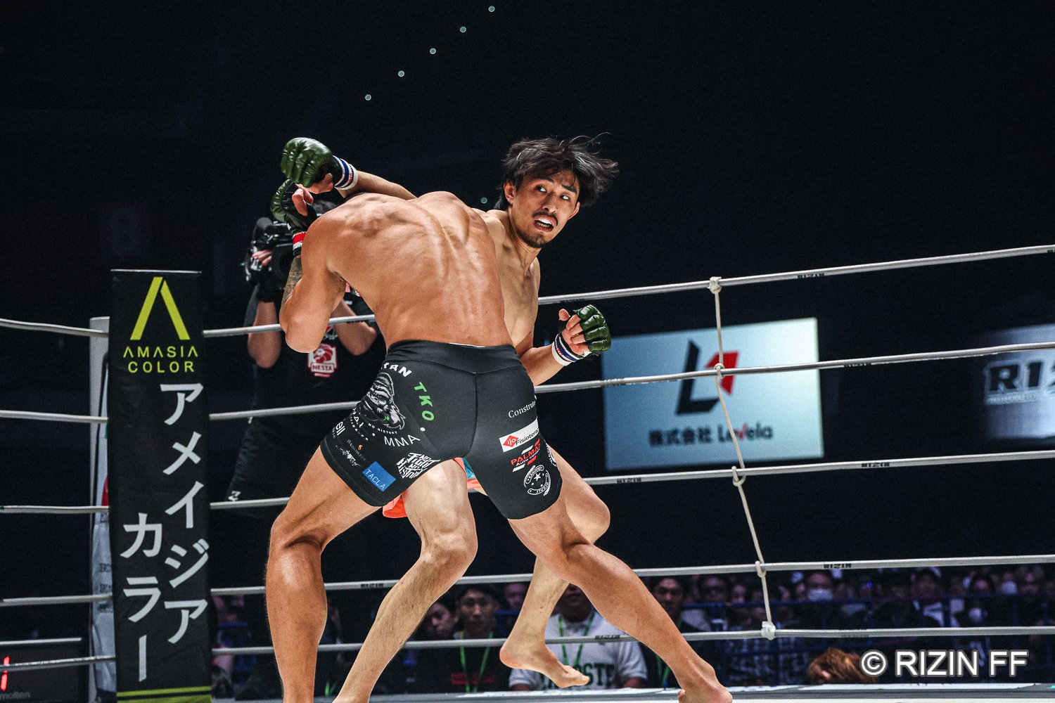 セミファイナルでグスタボと対戦した桜庭　©RIZIN FF