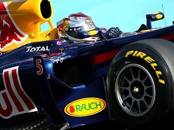 F1はブリヂストンからピレリへ。2011年の覇権を賭けた新たな戦い。＜Number Web＞ photograph by Andrew Hone/Getty Images
