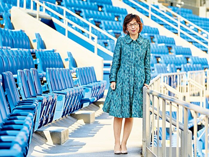 ＜直撃インタビュー＞“南場ママ”が明かす満員御礼の思考法。＜Number Web＞ photograph by Ichisei Hiramatsu