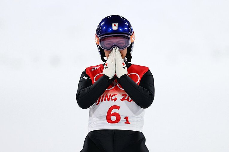 高梨沙羅も対象となったスキージャンプ混合団体のスーツ規定違反など、今回の北京五輪は“ルール”をいつも以上に意識する大会となった ／ photograph by Getty Images