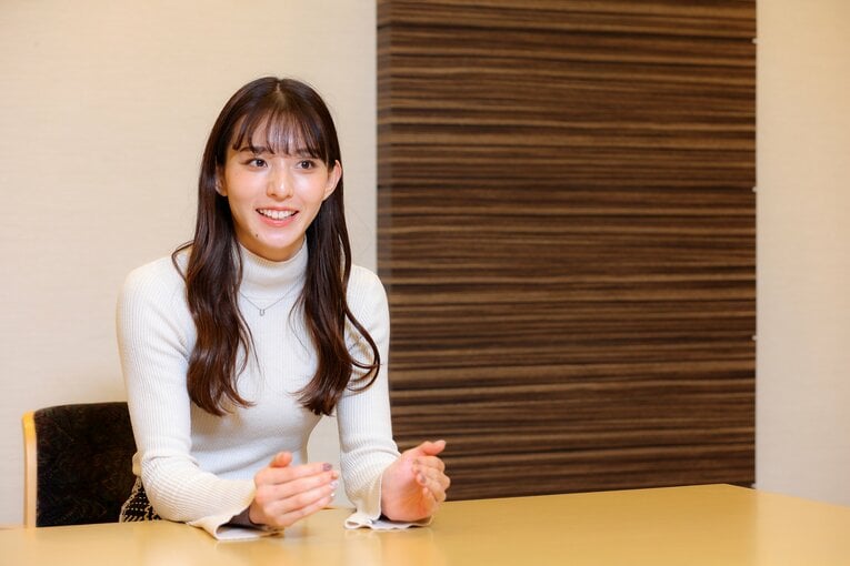 スパーで鼻血、試合では一撃KO…“戦うラウンドガール”宮原華音がキックボクサーとしてリングに立つ理由「私たちも格闘技に本気なんです」(58)