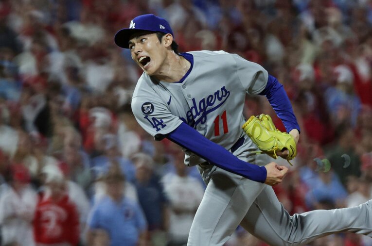 フィリーズとの2戦ではクローザーとしてチームを救った佐々木朗希（23歳） ／ photograph by Getty Images