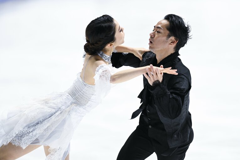 フリー　©Asami Enomoto