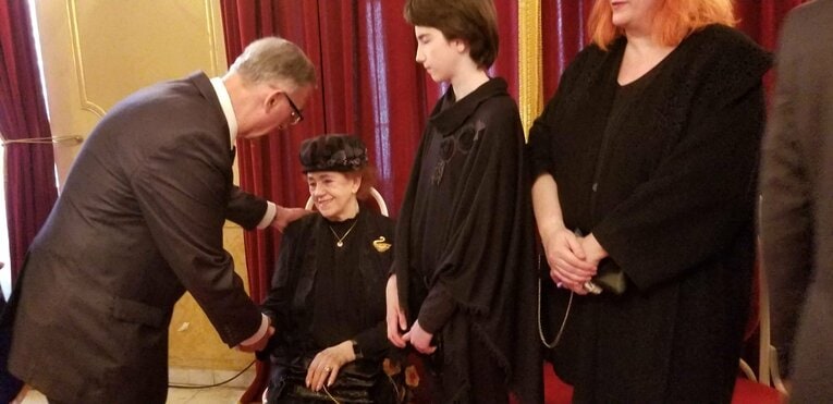 追悼セレモニーに参列したアシマ夫人　©︎Shuichi Tamura