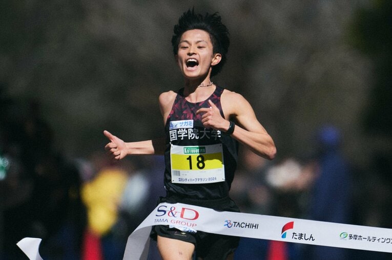 学生ハーフで優勝した國學院大2年生の青木瑠郁。キャプテンで大阪マラソン優勝の平林清澄や山本歩夢といった上級生エースに肩を並べられるか ／ photograph by Yuki Suenaga