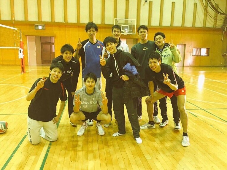 星城高メンバーと（写真/武智選手提供）