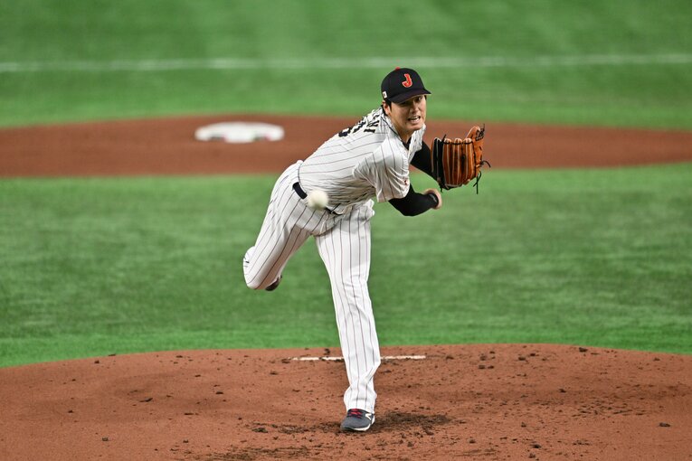 大谷翔平は1球ごとに声を出しながら全力投球を続けた　©Naoya Sanuki