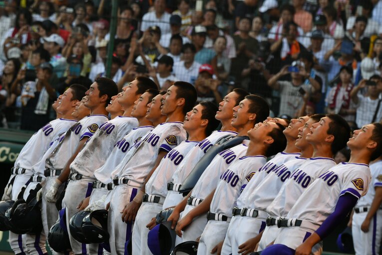 【コマ送りで見る】第100回大会、語り継がれる甲子園の名場面「９回無死満塁から２ランスクイズの決定的瞬間を振り返る　©Hideki Sugiyama