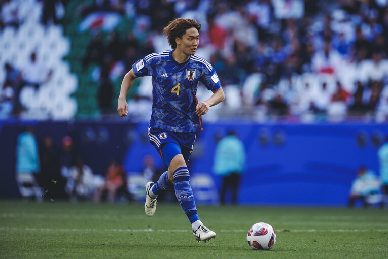 いつもは安定感あるプレーを見せる板倉だったが…©Kiichi Matsumoto