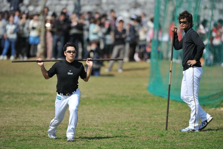 2011年　©BUNGEISHUNJU