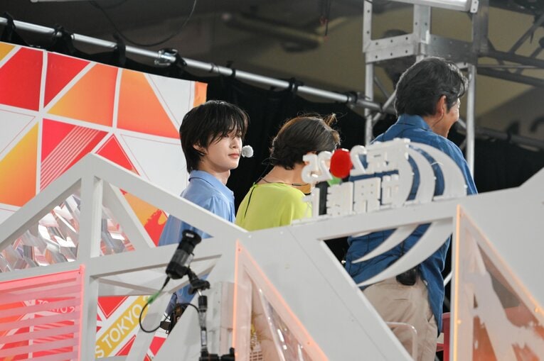 陸上ファンが胸熱になった織田裕二＆中井美穂の再登板…横に座るKも嬉しそう（写真はまだまだ続きます）　©︎Nanae Suzuki