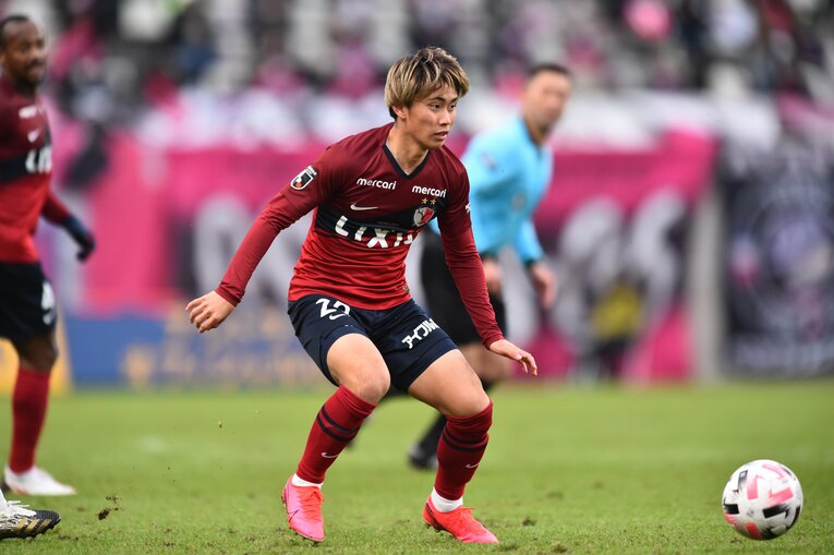 今季から「13番」を託される荒木遼太郎　ⒸJ.LEAGUE