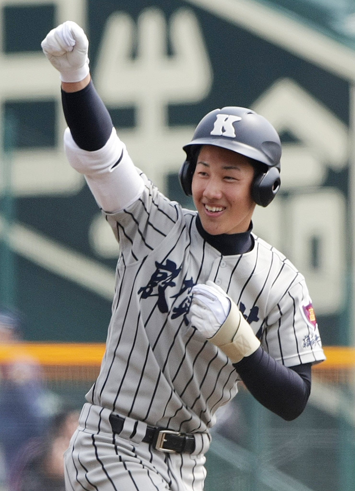 敦賀気比時代の吉田正尚　©JIJI PRESS