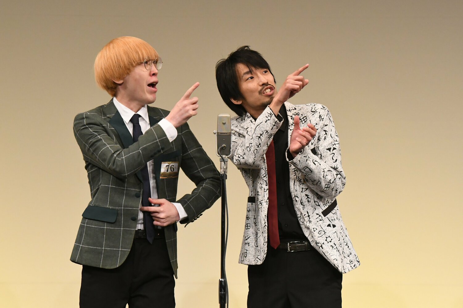 真空ジェシカ（プロダクション人力舎）。ガク（左）、川北茂澄。初の決勝進出　©M-1グランプリ事務局