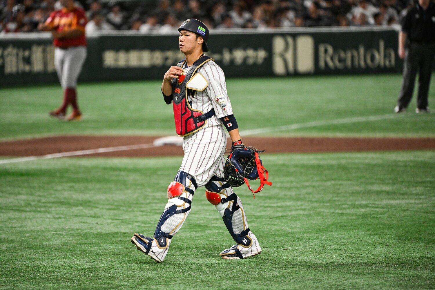 侍ジャパンの正捕手としてマスクを被る坂倉 ©︎Nanae Suzuki