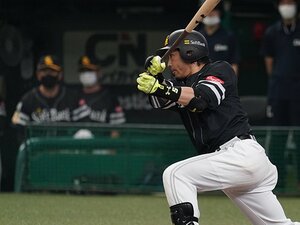 柳田悠岐、延長10回にサヨナラホームラン！松田の初本塁打も飛び出しホーム1000勝！