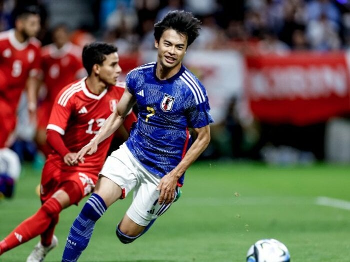 「あれが三笘伝説の始まりですね」筑波大時代から三笘薫はやっぱりスゴかった！ J1仙台相手に衝撃ゴールも…「本当にパスしないんですよ」＜Number Web＞ photograph by Kiichi Matsumoto