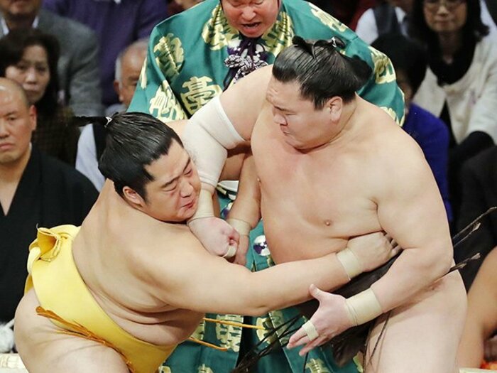 朝乃山が大関に？ 白鵬のかち上げは？武蔵丸が九州場所から1年を振り返る。＜Number Web＞ photograph by Kyodo News