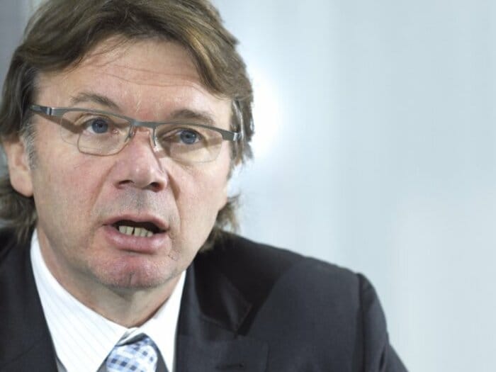 「日本は適切な戦い方をしたが…」豪州戦を見たトルシエが指摘する欠点＜中田英寿にあって、森保一監督にはない＞ものとは＜Number Web＞ photograph by Takuya Sugiyama