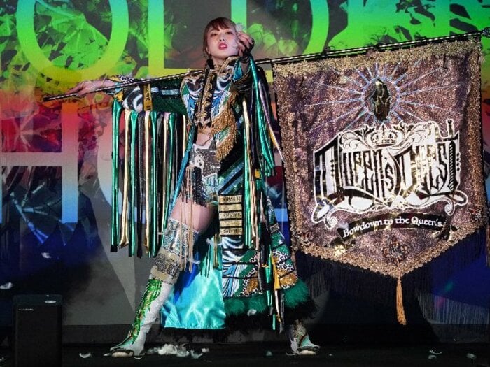 「舞華は大嫌いな存在だった。でも…」スターダム“白いベルトの不死鳥”上谷沙弥がフェニックス封印を断固阻止「私からは何も奪えない」＜Number Web＞ photograph by Essei Hara