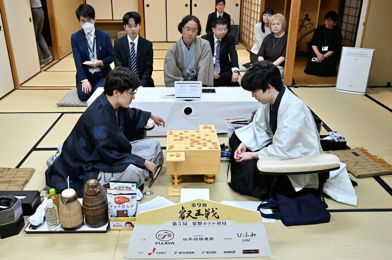 2024年、叡王戦第5局　©Keiji Ishikawa