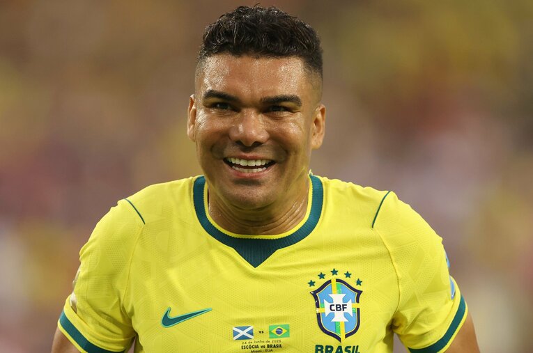 ブラジル代表の中盤と言えばカゼミーロ。ただ三都主アレサンドロは34歳となった彼の敏捷性について指摘する ／ photograph by Catherine Ivill-AMA/Getty Images
