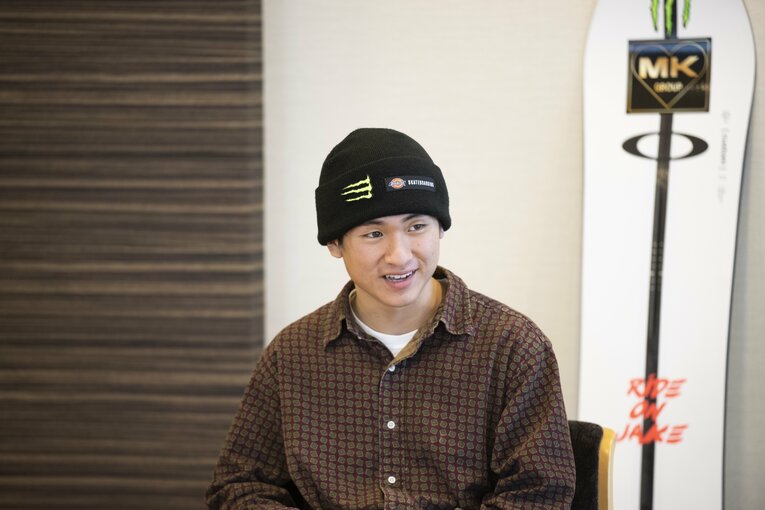 最強一家の末っ子・平野海祝19歳「週1回ですらめっちゃ嫌だったんですよ（笑）」…学校好きの少年が“本気でスノボーに向き合うまで”(6)