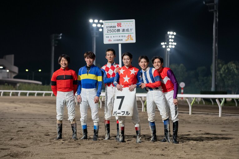 2021年11月には地方競馬通算2500勝を達成した　写真提供：TCK（東京シティ競馬）