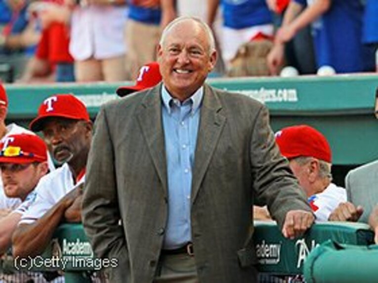 ノーラン・ライアン
1947年1月31日生まれ。速球を武器にメジャー27年間でMLB記録の5714三振を奪う。現役時はメッツ、レンジャーズなど4球団に所属。ノーヒットノーランを7回達成。 