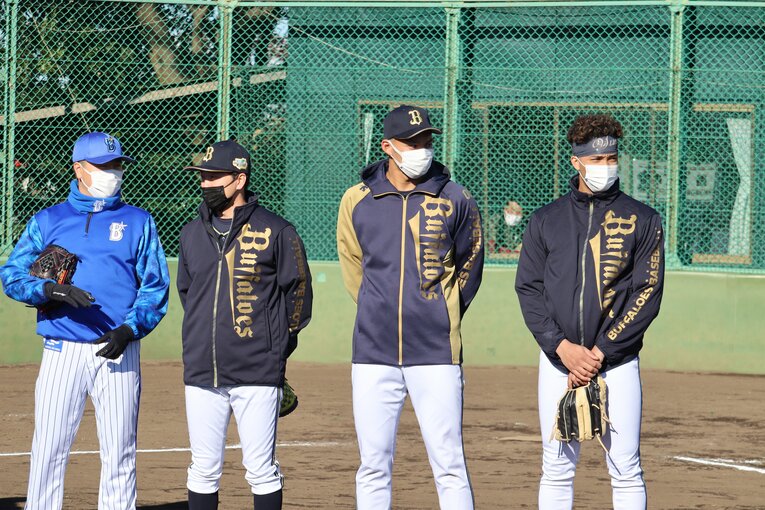 野球教室の一コマ