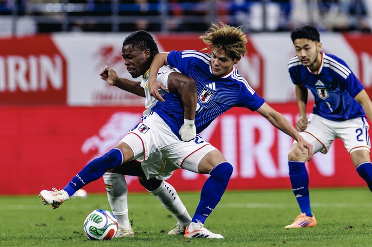 ガーナ戦でも素晴らしい運動量を発揮した佐野海舟　©Kiichi Matsumoto