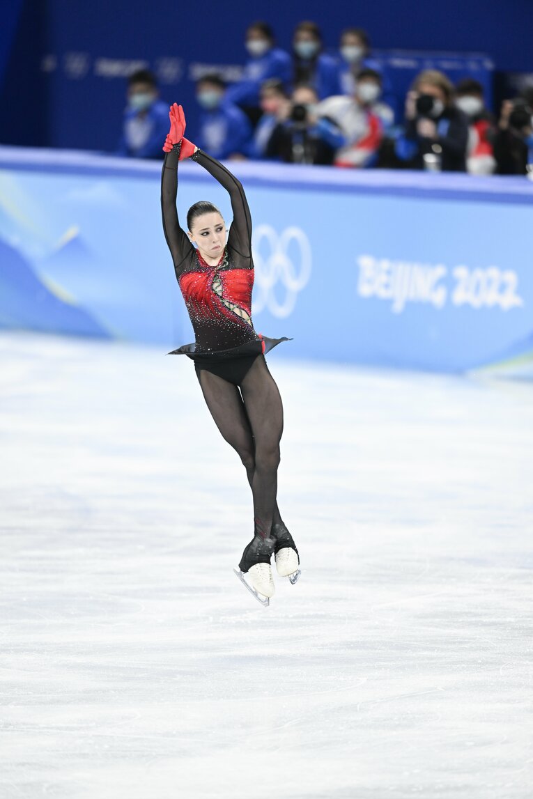 【五輪フィギュアの魔物】北京五輪でのワリエワ（写真は右に続きます）　©Asami Enomoto/JMPA