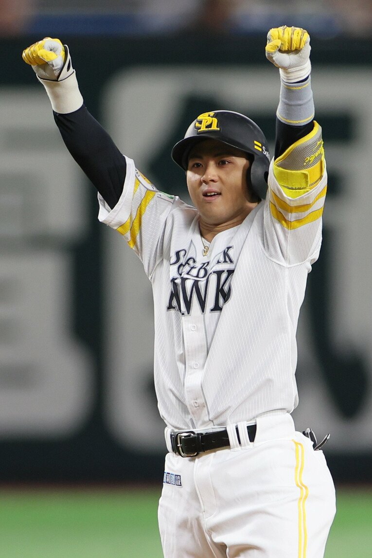 佐藤直樹27歳。50ｍ5秒8の俊足と遠投120ｍの強肩が武器の右打ち外野手だ ©JIJI PRESS