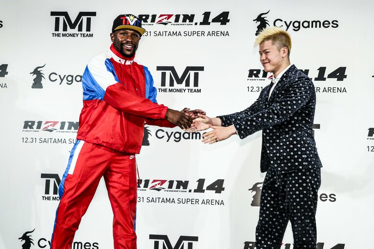 2019年11月5日、フロイド・メイウェザー・ジュニアvs那須川天心の発表会見　©RIZIN FF Susumu Nagao