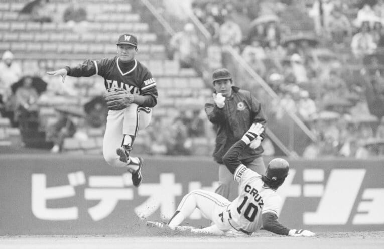 現役時代の山下大輔の華麗な守備　©JIJI PRESS