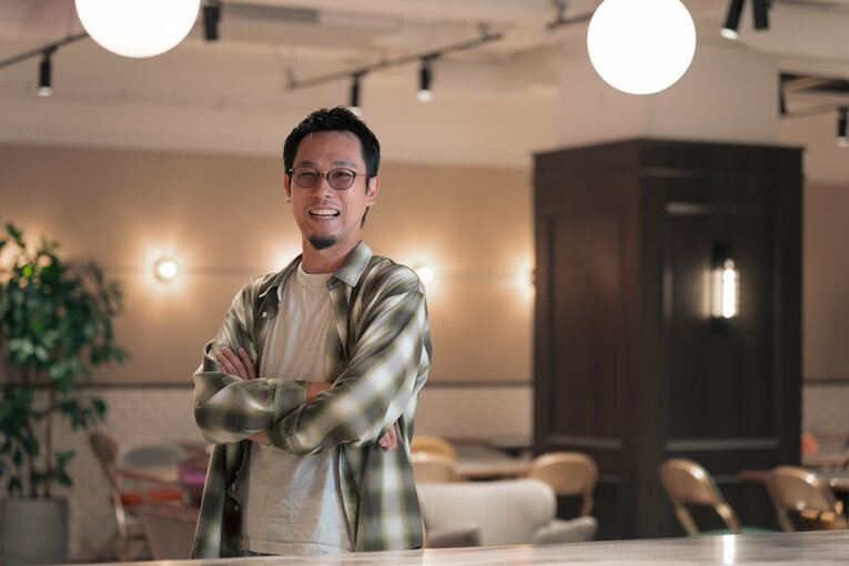 高校時代を振り返る重綱。現在は32歳になった　©Shiro Miyake