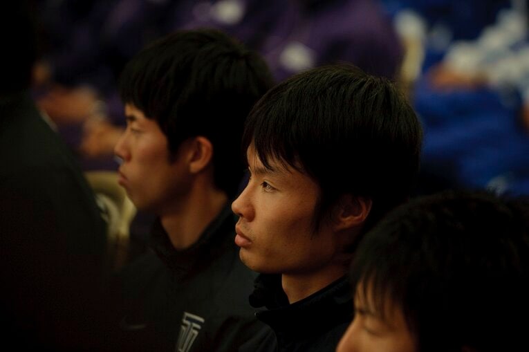 表彰式で悔しそうな表情の東洋大・柏原竜二（2011年）©︎Asami Enomoto