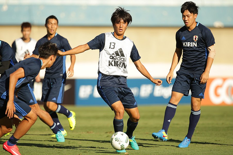 過去最高の費用と時間をかけたU-19。小川航基は東京五輪の主役になるか。<Number Web> photograph by J.LEAGUE PHOTOS