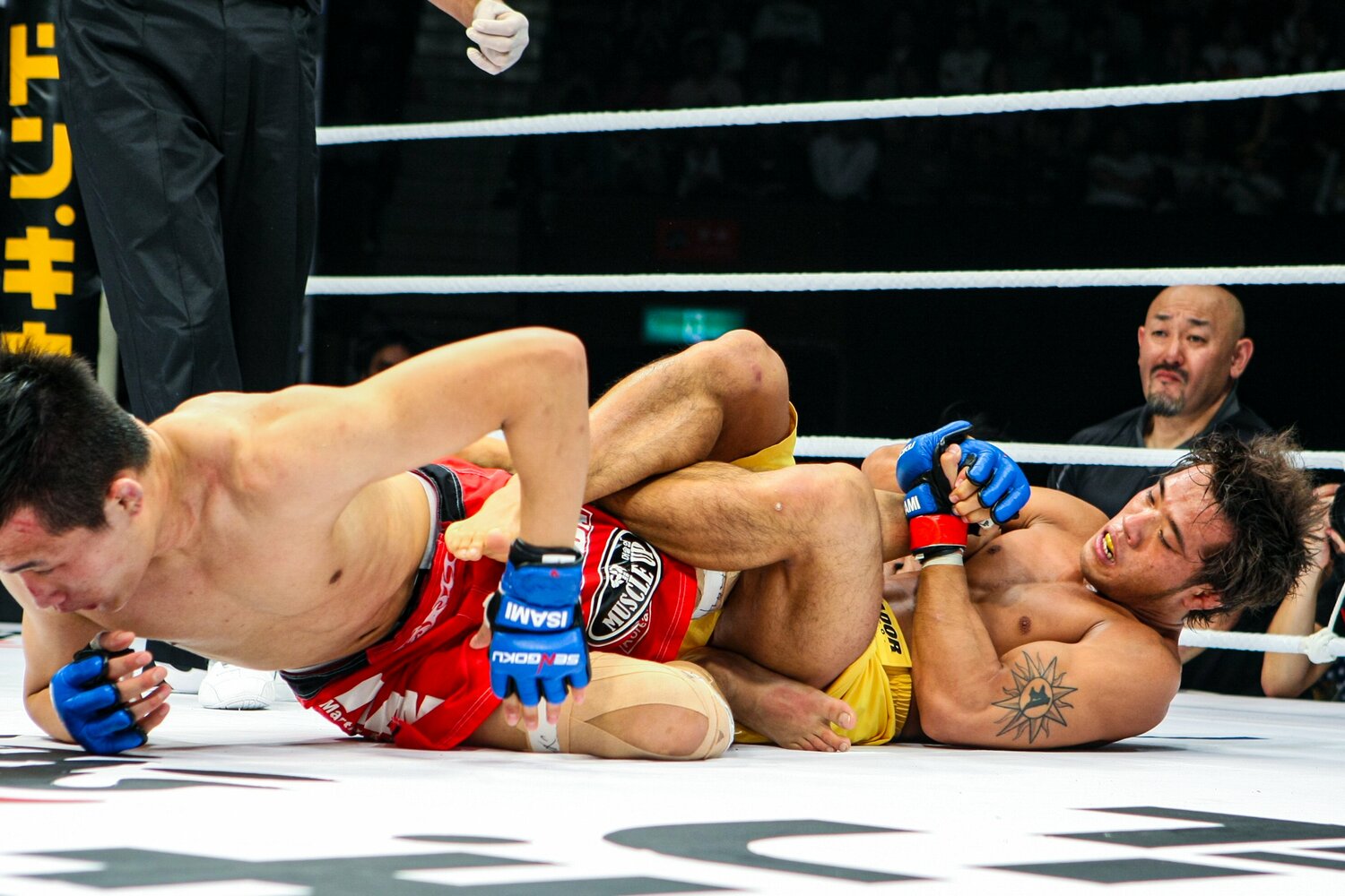 戦極フェザー級グランプリ2回戦。金原は後にUFCトップファイターとなる“コリアン・ゾンビ”ことジョン・チャンソンに勝利　©Susumu Nagao