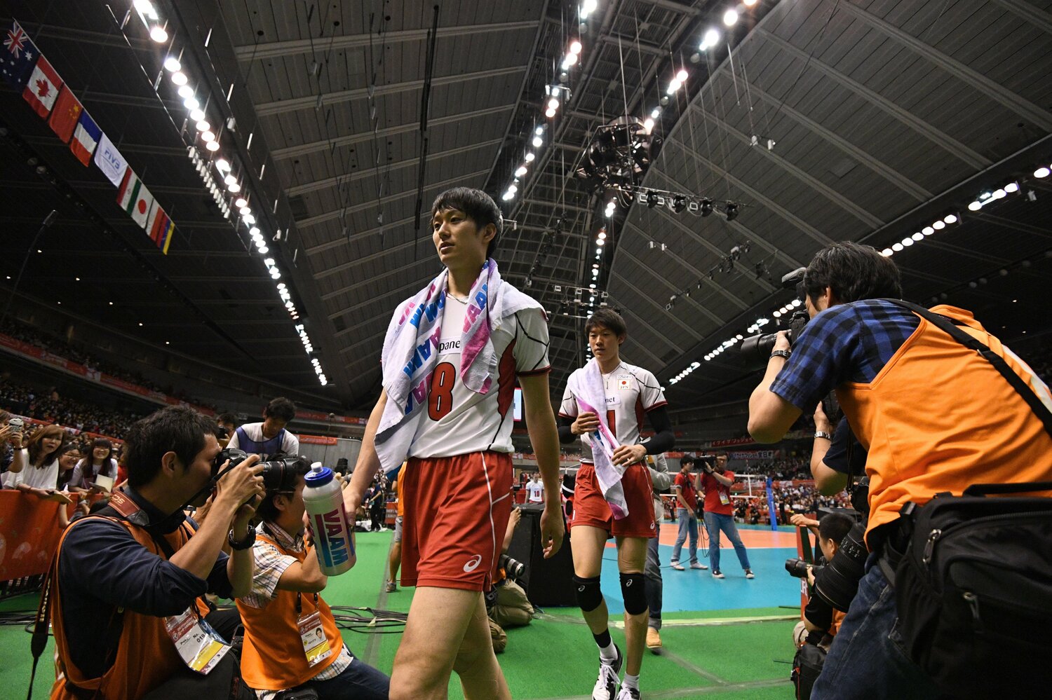 リオ五輪の出場権を逃し肩を落とす柳田ら ©AFLO SPORT