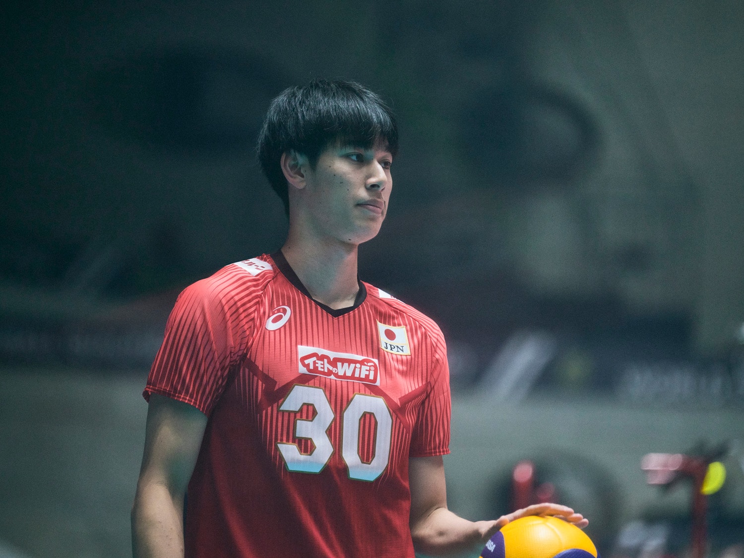 パリ五輪予選ではリリーフサーバーとして起用されるシーンが多かった甲斐優斗（専修大学）。高橋慶帆らと同じ大学2年生の世代だ　©Yuki Suenaga