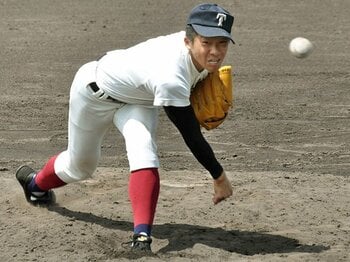 県立高校に140km投手が5人も!?三重でも感じた「複数投手制」の波。＜Number Web＞ photograph by Kyodo News