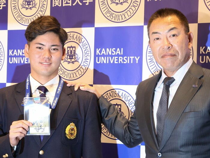 「中日ドラ1投手、パ・リーグ球団“指名ゼロ”は予想外だった」「彼は腰のケガがあるからね…」NHK解説者が本音で語る、ドラフト評価《セ・リーグ編》<Number Web> photograph by JIJI PRESS